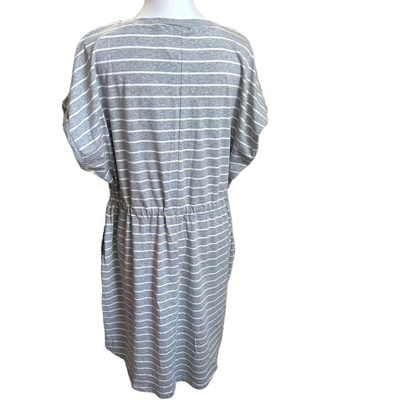 Rafaella - Short Sleeve Drawstring Waist Dress, Gray and white, size XL - Picture 2 of 11